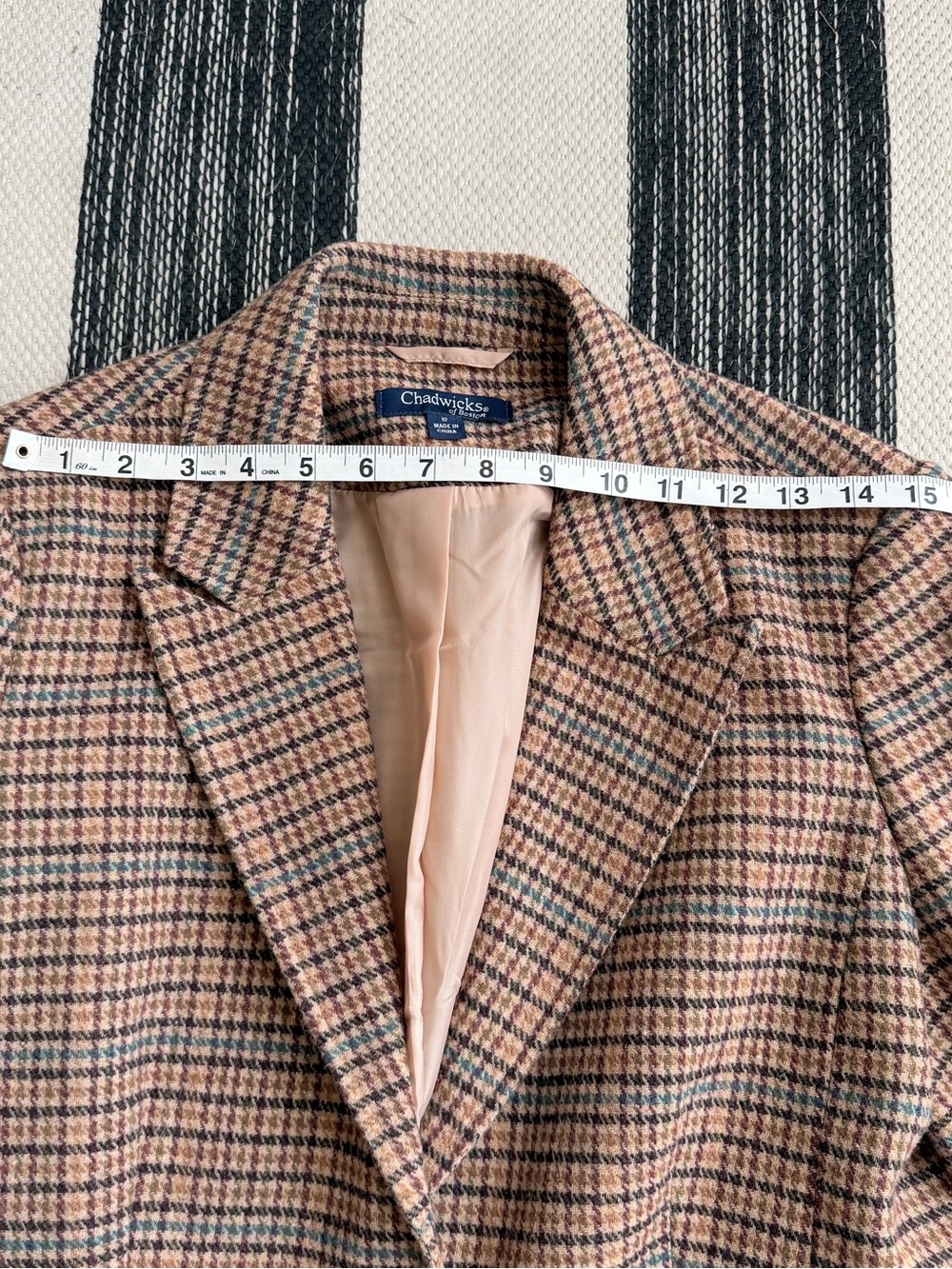 Chadwicks Women's Vintage Wool Blend Tan and Brown Plaid Blazer Jacket Size 12 - Picture 7 of 13